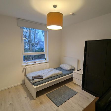Moderne Wohnung Im Erdgeschoss Mit Terrasse I Ruhige Umgebung 브레머하펜 외부 사진