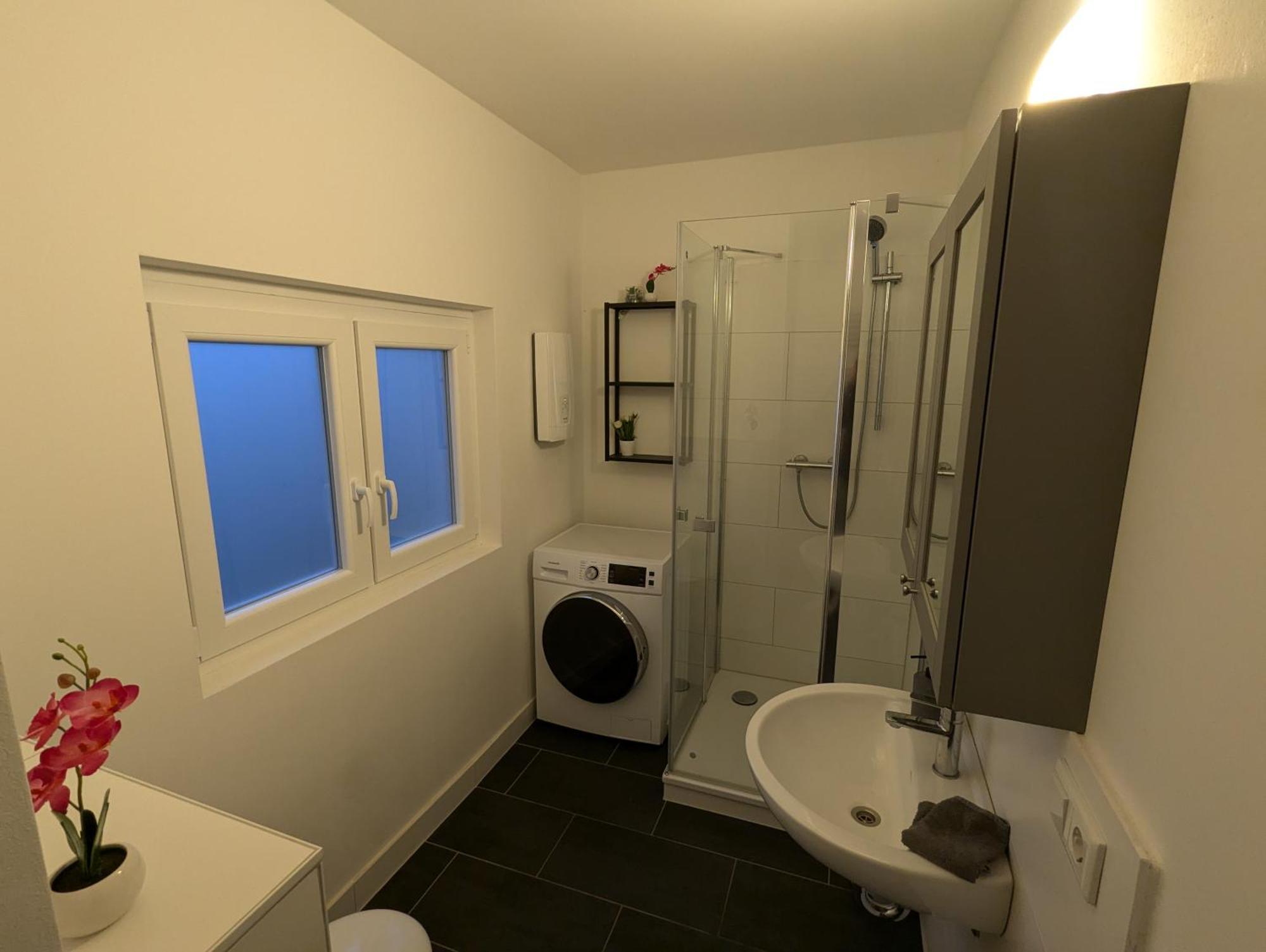 Moderne Wohnung Im Erdgeschoss Mit Terrasse I Ruhige Umgebung 브레머하펜 외부 사진
