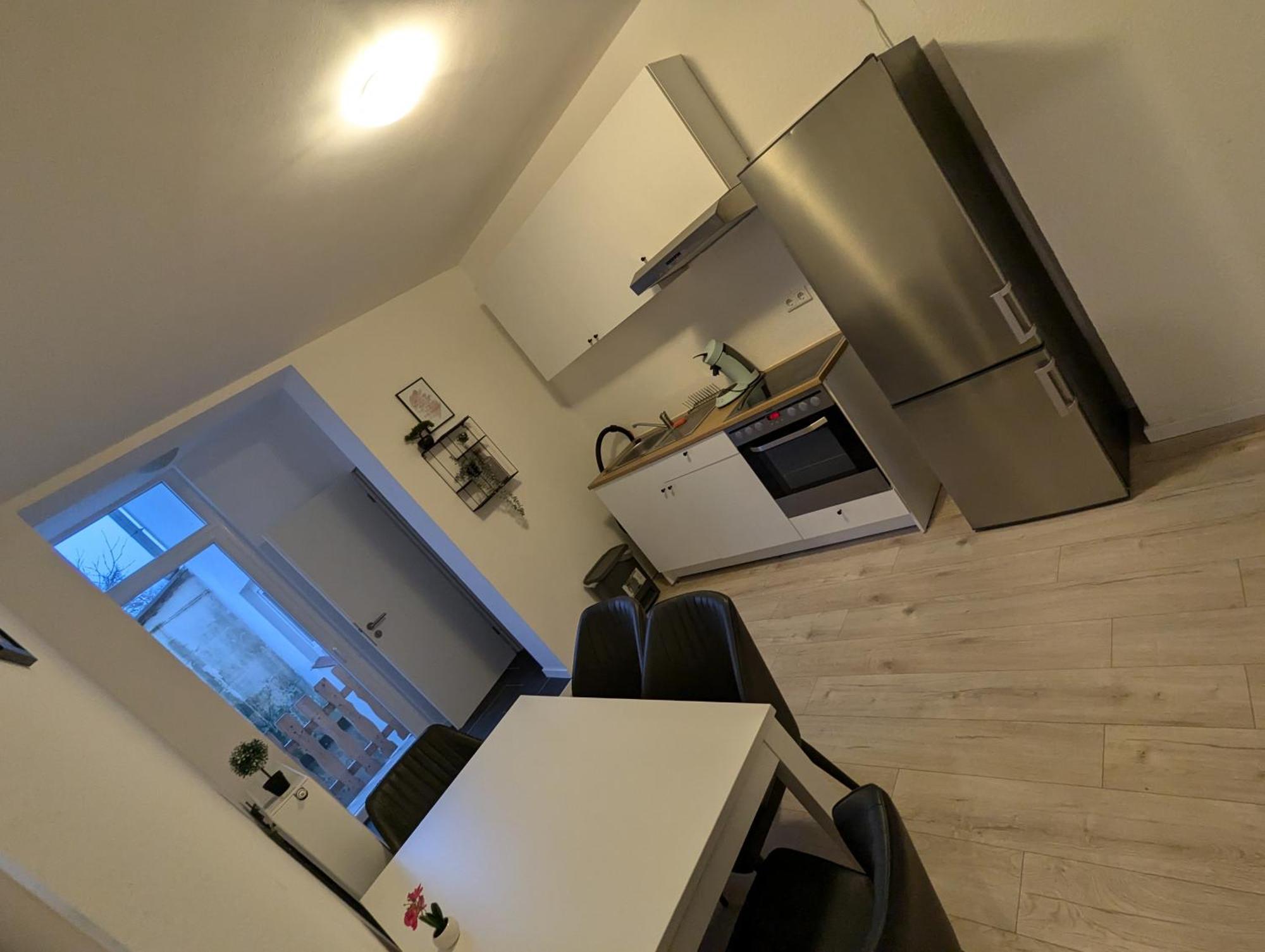 Moderne Wohnung Im Erdgeschoss Mit Terrasse I Ruhige Umgebung 브레머하펜 외부 사진