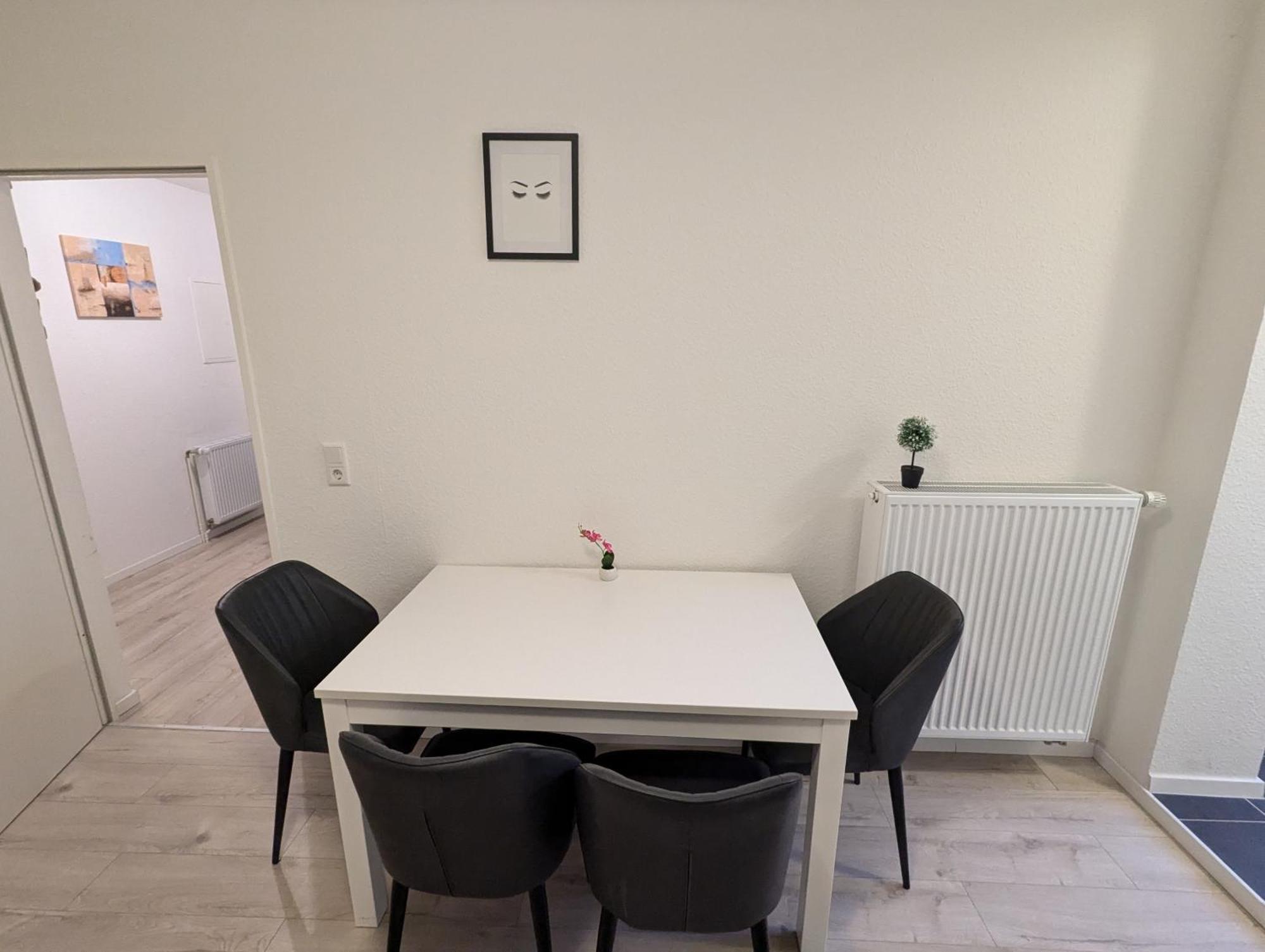 Moderne Wohnung Im Erdgeschoss Mit Terrasse I Ruhige Umgebung 브레머하펜 외부 사진