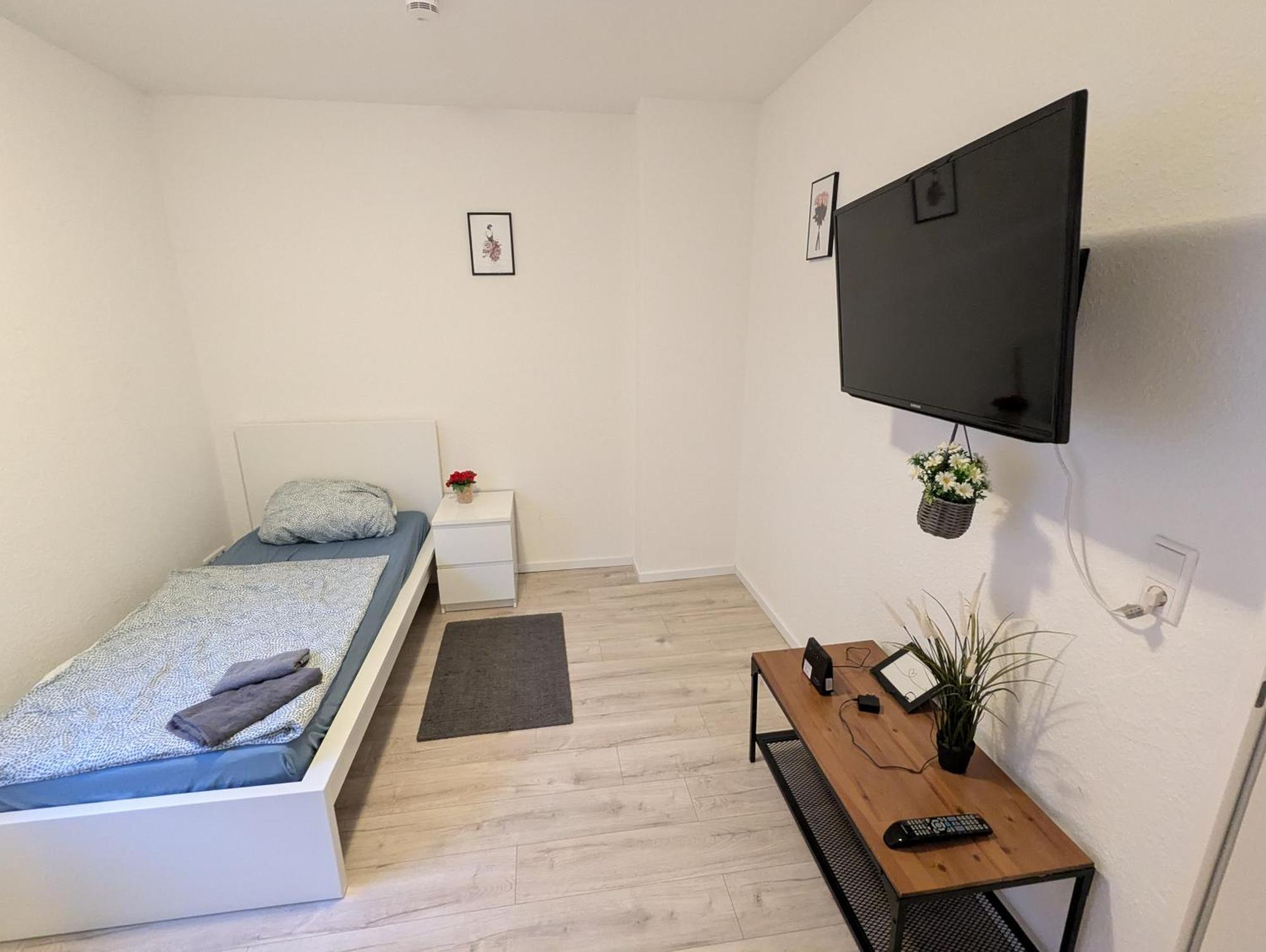 Moderne Wohnung Im Erdgeschoss Mit Terrasse I Ruhige Umgebung 브레머하펜 외부 사진